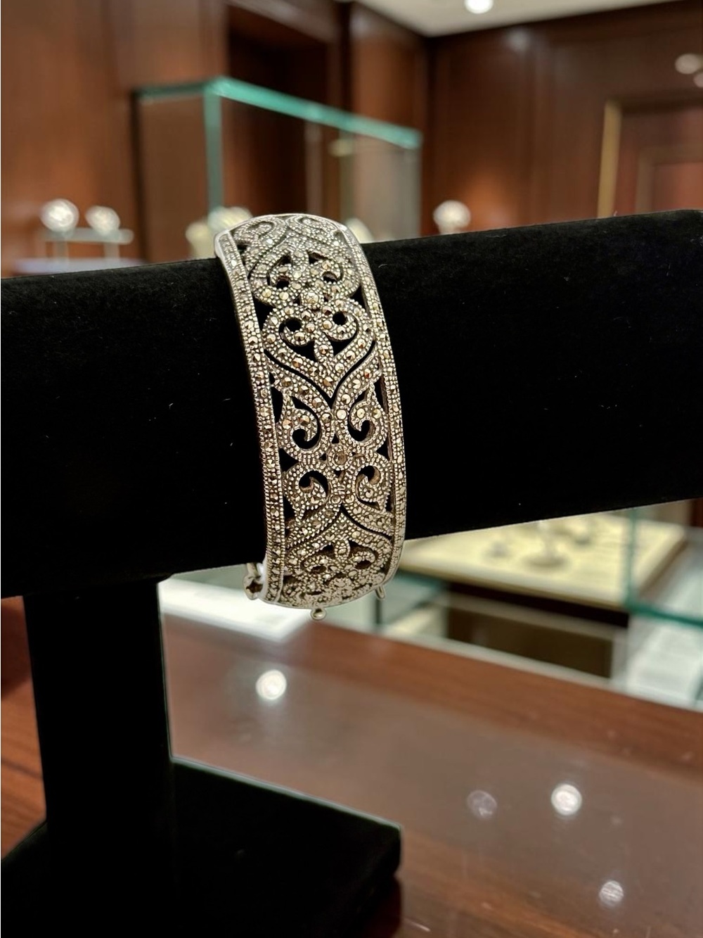 Vintage 1990s Sterling Silver 925 Marcasite Filigree Hinged Bracelet 55g 8.5"